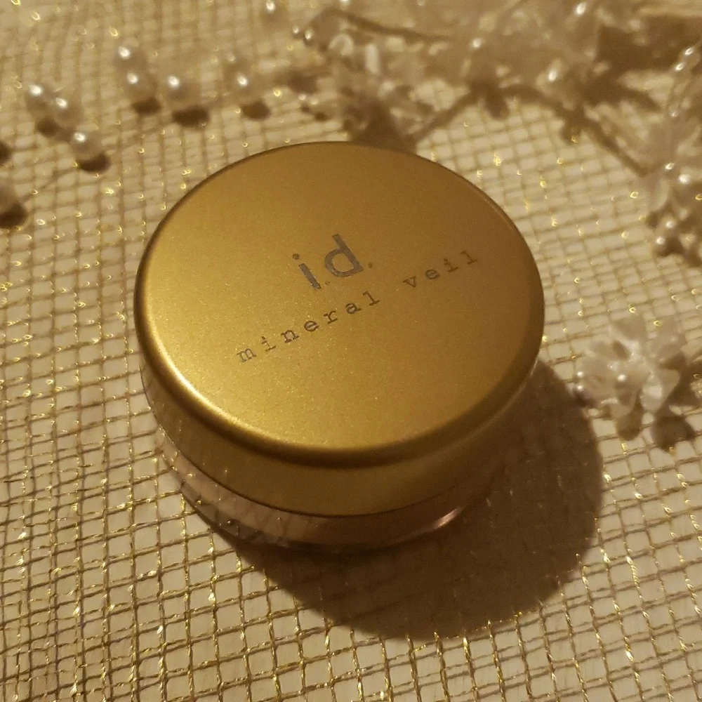 ❇️🧚‍♀️BareMinerals Diamond DISCONTINUED Tinted Mineral Veil NWT/SEALED